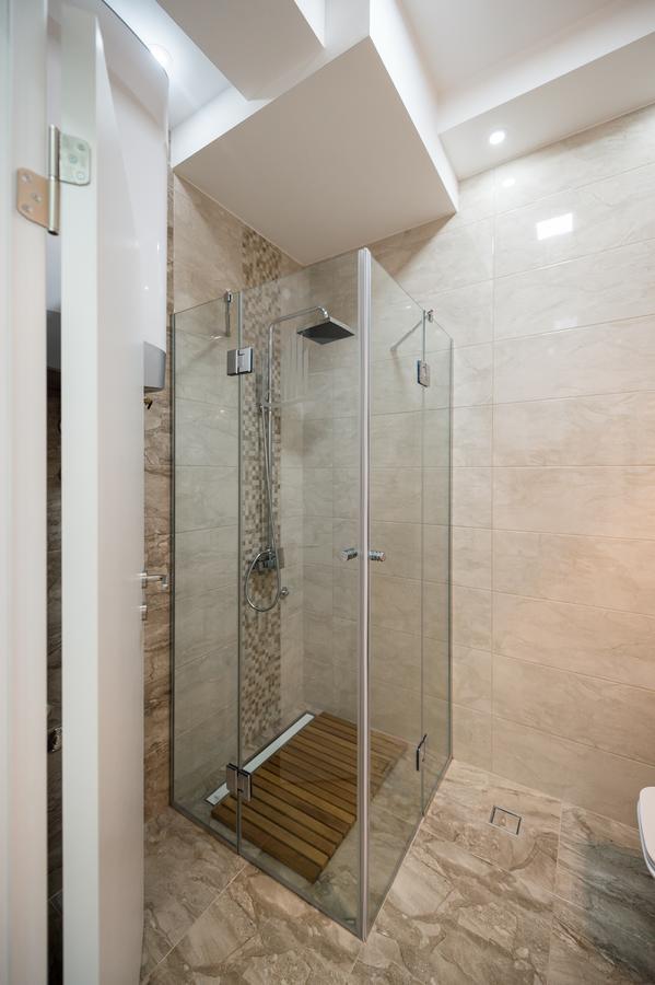 Centar Lux Apartman Arandjelovac Kültér fotó