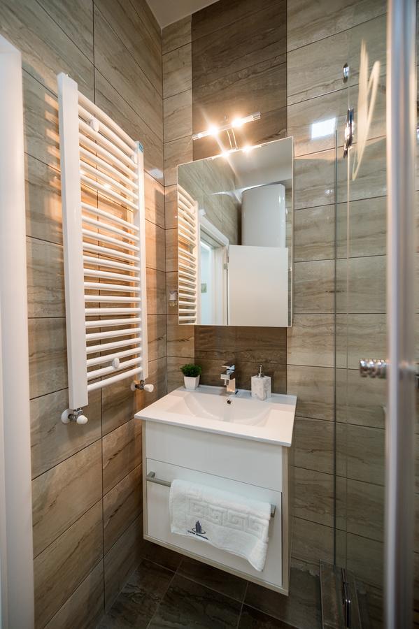 Centar Lux Apartman Arandjelovac Kültér fotó