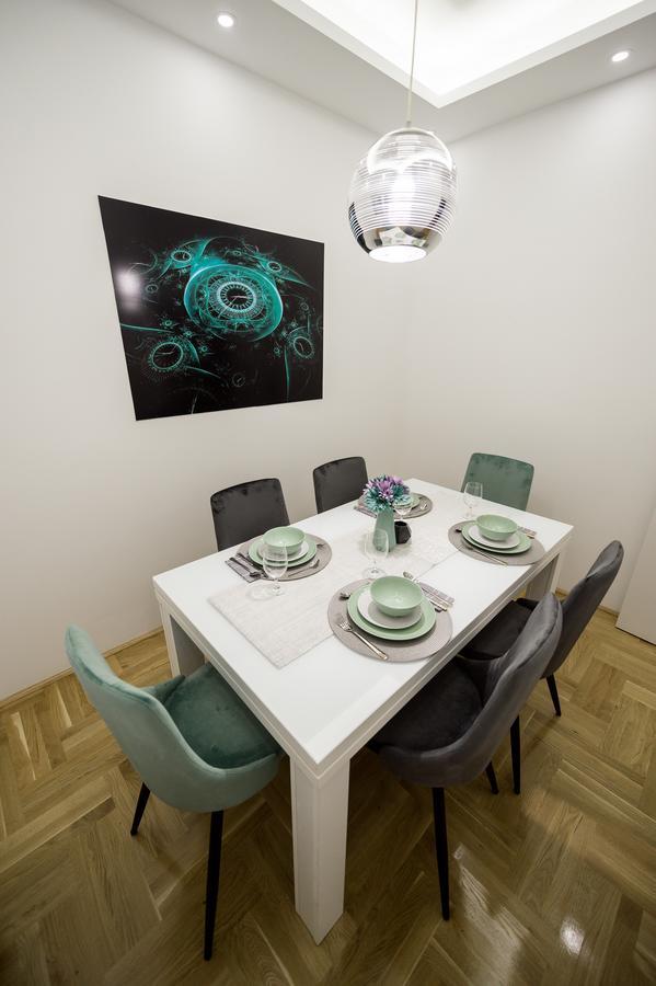 Centar Lux Apartman Arandjelovac Kültér fotó
